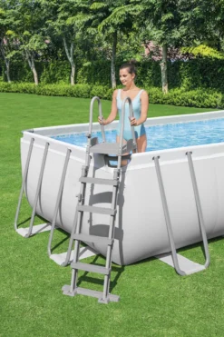 Piscine Hors-sol Power Steel 6,40 X 2,74 X 1,32 M Bestway 7 Piscine Hors-sol Power Steel 6,40 X 2,74 X 1,32 M Bestway -Espace Détente 5611Z 3 0758
